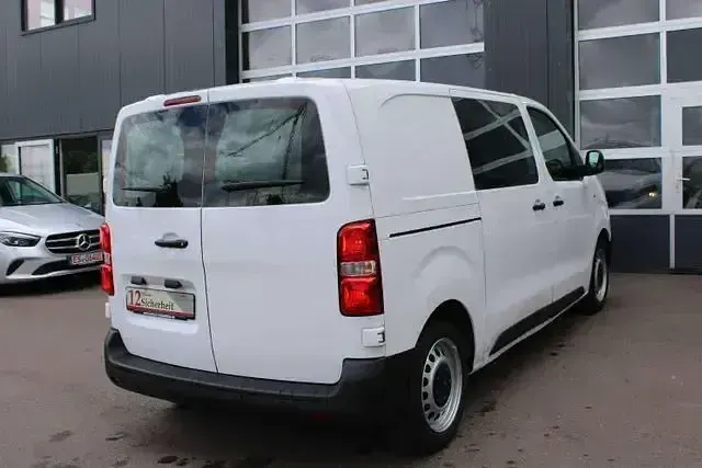 Gebraucht Peugeot Expert 102 PS (75 kW) 2019 Weiß Van