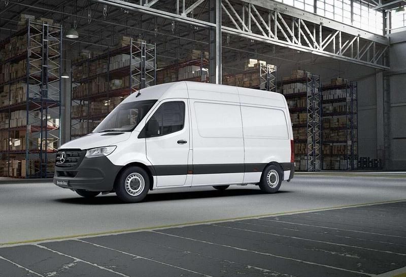 Gebraucht Mercedes Sprinter 114 PS (83 kW) 2023 Arktikweiß Van