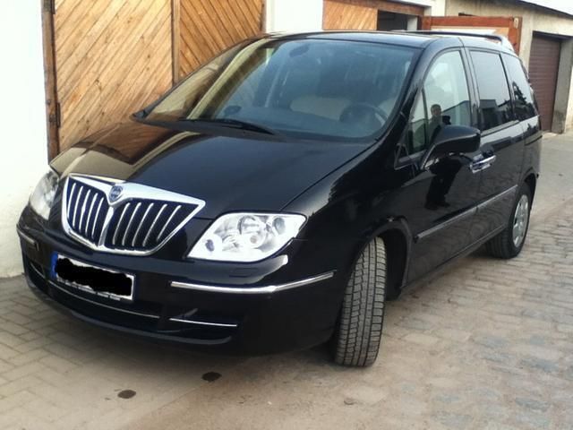 Gebraucht Lancia Phedra 170 PS (125 kW) 2008 Braun metallic Van / Kleinbus