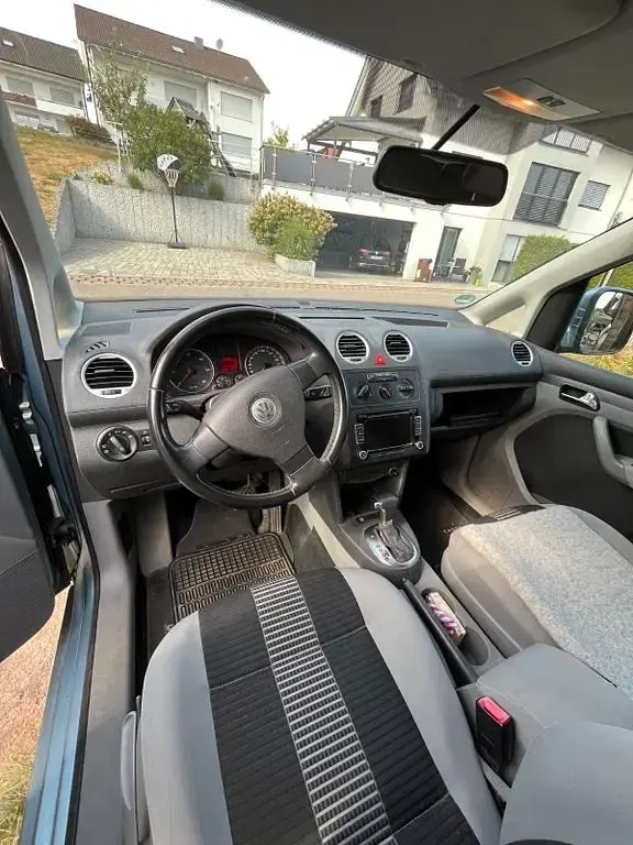 Gebraucht VW Caddy Life 105 PS (77 kW) 2009 Grau Van / Kleinbus