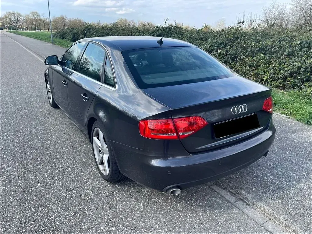 Gebraucht Audi A4 Ambition 190 PS (139 kW) 2008 Grau Limousine