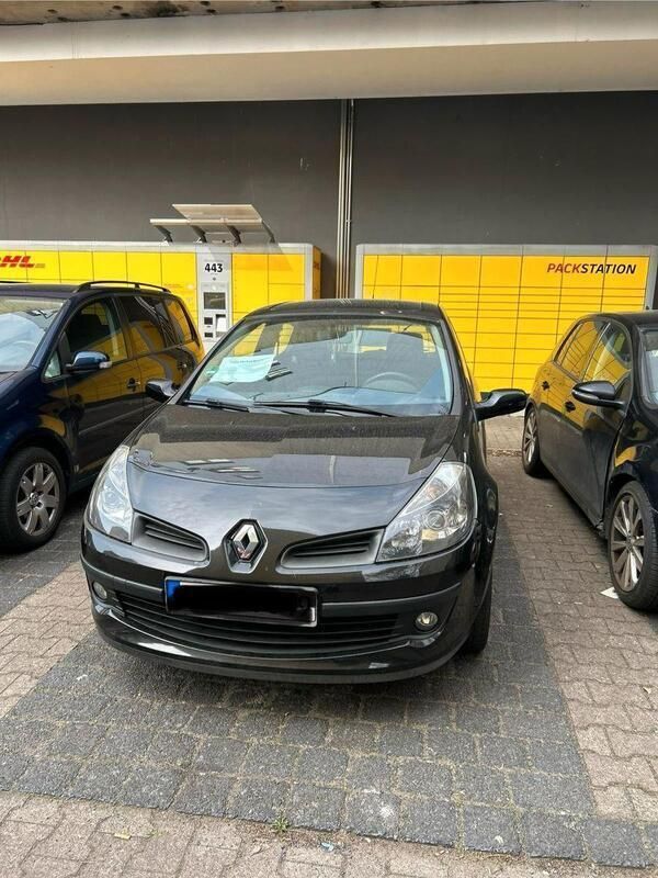 Schwarz Gebraucht 2006 Renault Clio II Dynamique Limousine | 2.200 € (Fairer Preis) - Bild 1/4