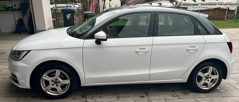 Second-hand Audi A1 90 CP (66 kW) 2015 Alb Hatchback