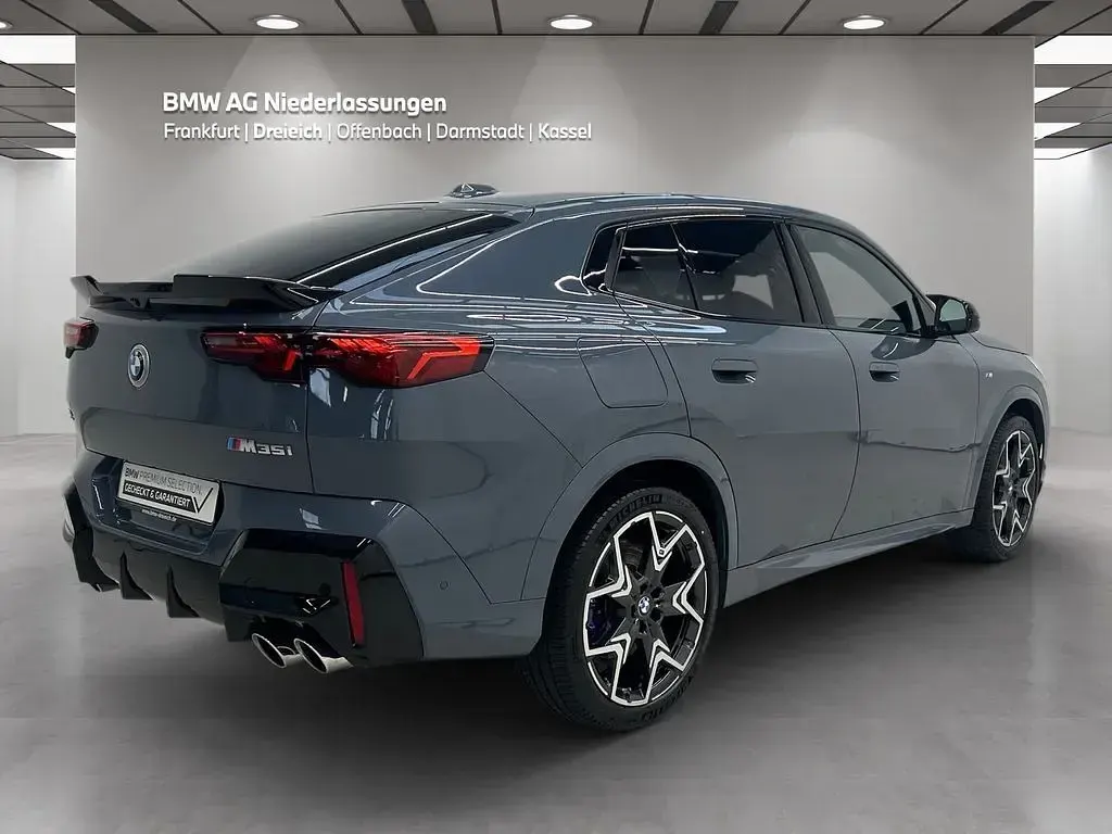 Gebraucht BMW X2 Performance 300 PS (220 kW) 2025 Grau SUV