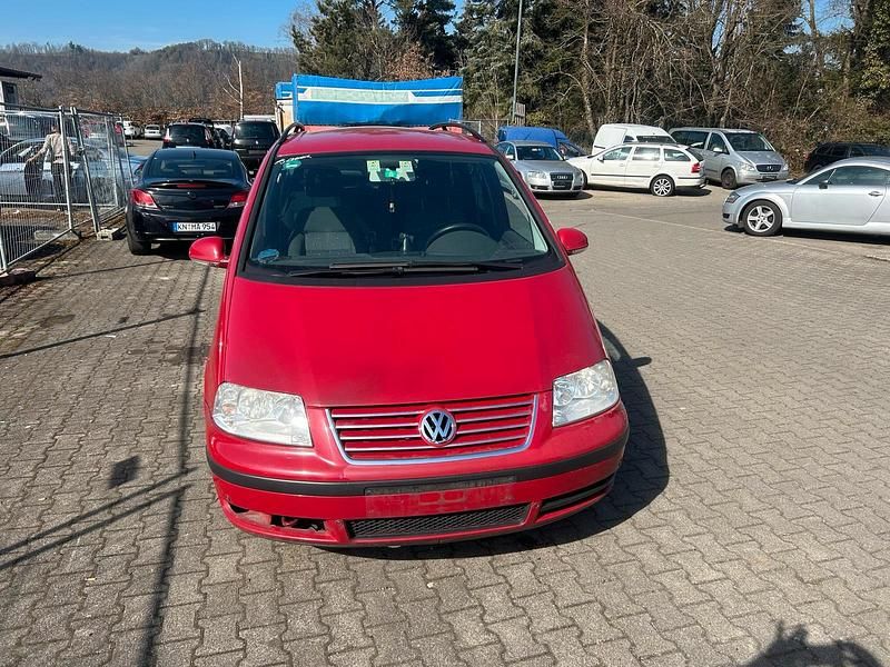 Rot Gebraucht 2007 VW Sharan Van / Kleinbus | 2.200 € (Superpreis) - Bild 1/4