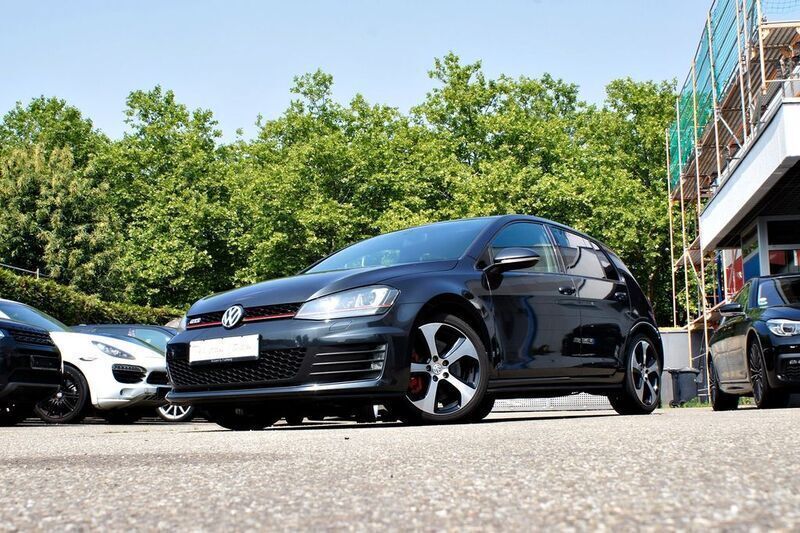 Grau Gebraucht 2016 VW Golf VII GTI Limousine | 22.700 € (Fairer Preis) - Bild 1/4