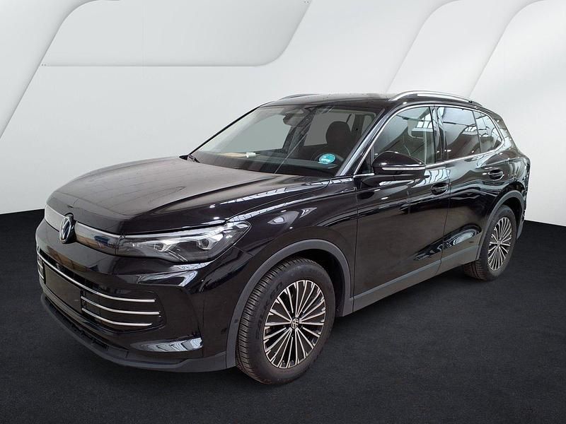 Schwarz Gebraucht 2024 VW Tiguan Elegance SUV | 36.430 € (Fairer Preis) - Bild 1/1