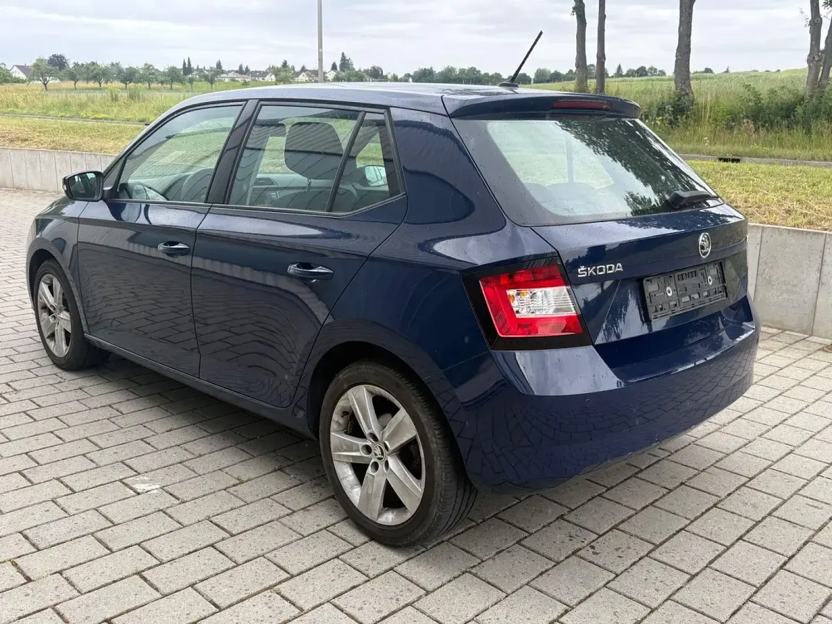 Gebraucht Skoda Fabia Cool Plus 95 PS (69 kW) 2017 Blau Kleinwagen