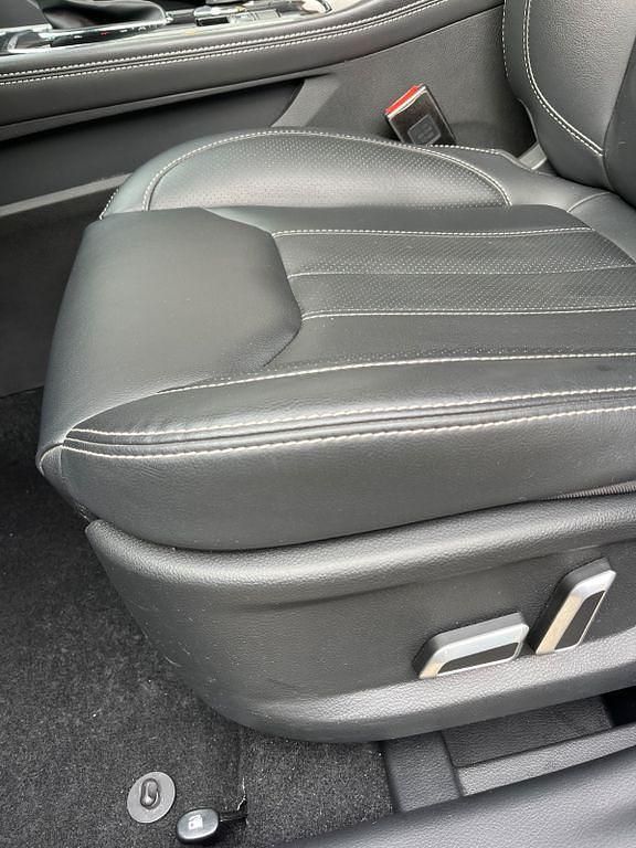 Gebraucht DFSK Glory 580 145 PS (106 kW) 2020 Braun SUV