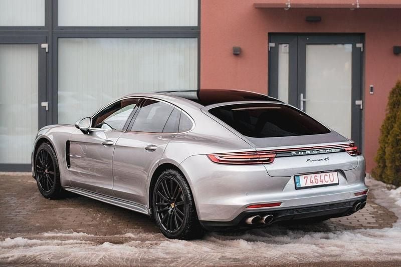 Gebraucht Porsche Panamera 4S 441 PS (324 kW) 2017 Silber Limousine