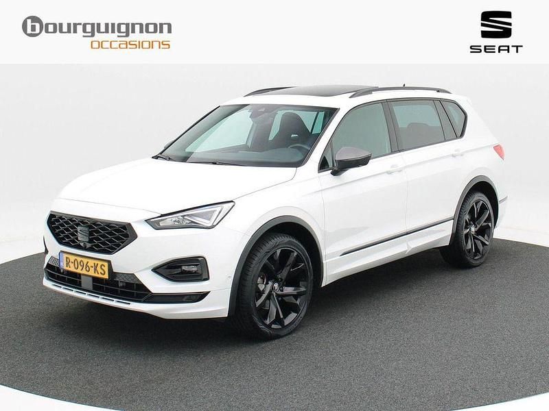 Weiß Gebraucht 2022 Seat Tarraco Business SUV | 35.000 € (Etwas zu teuer) - Bild 1/4