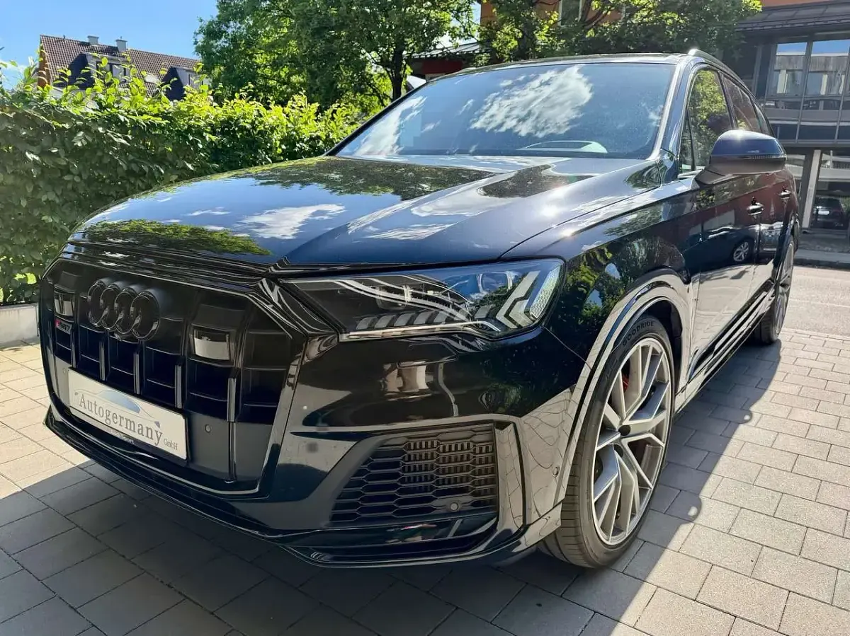 Gebraucht Audi SQ7 Ambiente 435 PS (319 kW) 2021 Orcaschwarz SUV
