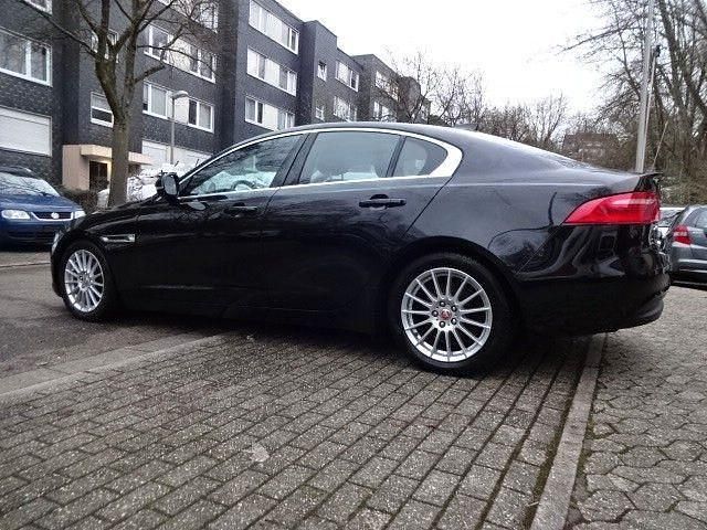 Second-hand Jaguar XE 163 CP (119 kW) 2017 Negru Berlinǎ