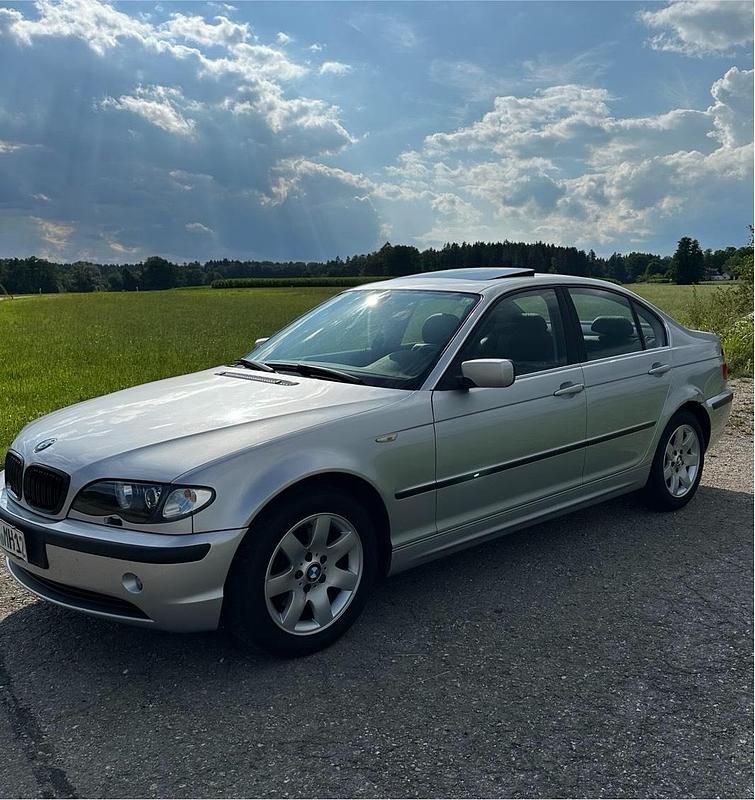 Gebraucht BMW 325 192 PS (141 kW) 2003 Silber Limousine