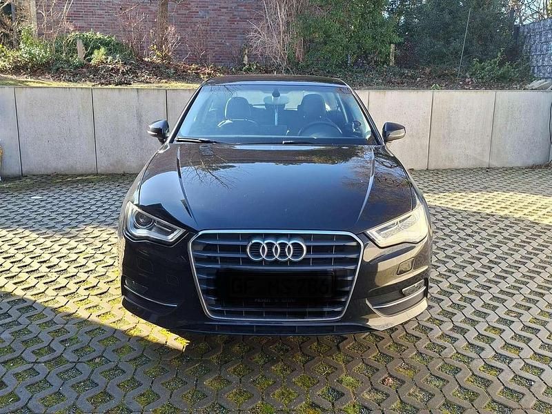 Gebraucht Audi A3 Ambition 122 PS (89 kW) 2013 Schwarz Limousine