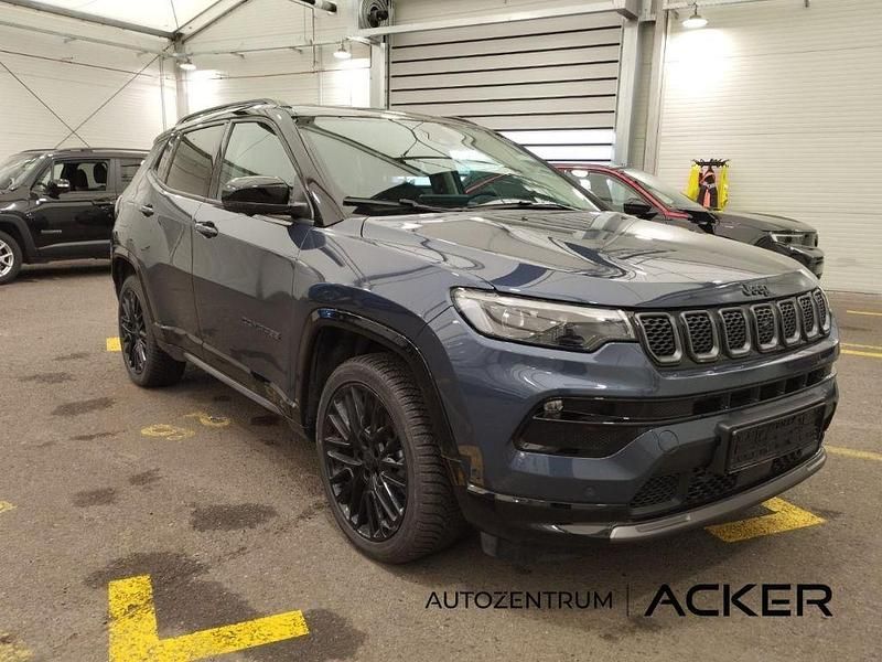 Gebraucht Jeep Compass 131 PS (96 kW) 2023 Blau SUV