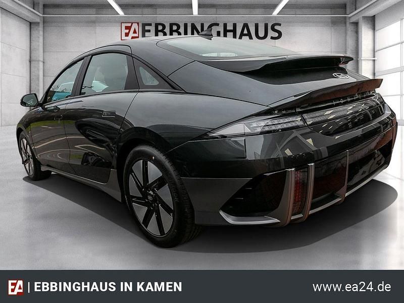 Neu Hyundai Ioniq 6 Basis 150 kW (205 PS) 2025 Grau Limousine