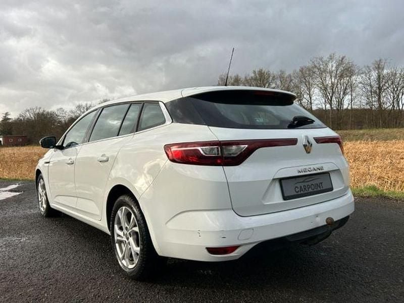 Gebraucht Renault Mégane GrandTour Life 101 PS (74 kW) 2017 Weiß Kombi