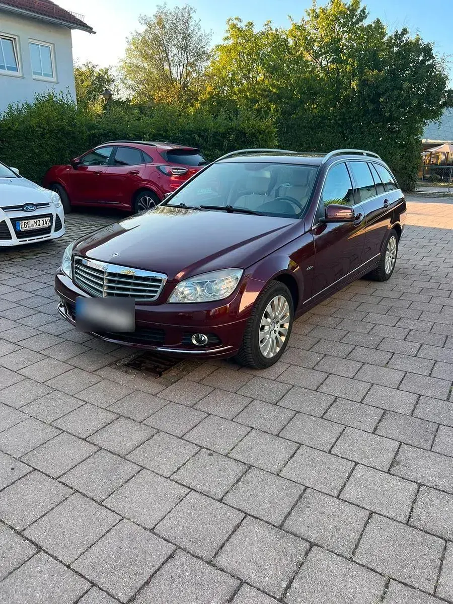 Gebraucht Mercedes C220 170 PS (125 kW) 2009 Rot Kombi