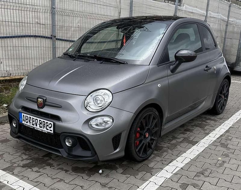 Gebraucht Abarth 595 Esseesse 179 PS (131 kW) 2021 Grau Kleinwagen