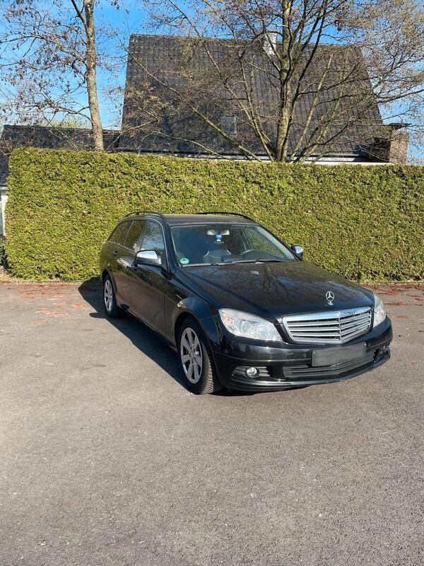Schwarz Gebraucht 2008 Mercedes C220 Kombi | 5.000 € (Fairer Preis) - Bild 1/4