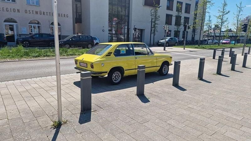 Gelb Gebraucht 1973 BMW 2002 Limousine | 7.999 € - Bild 1/4