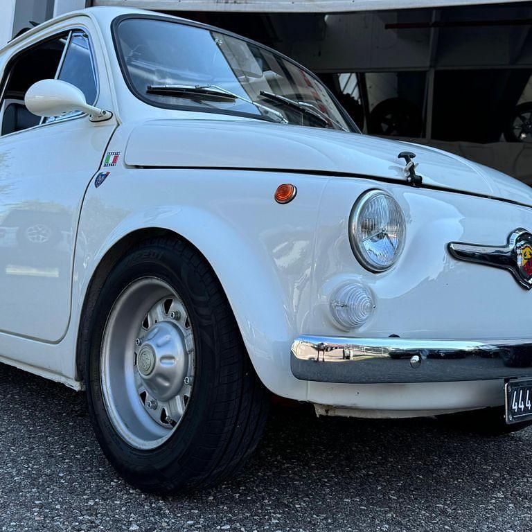 Weiß Gebraucht 1971 Fiat 500 | 28.990 € - Bild 1/4