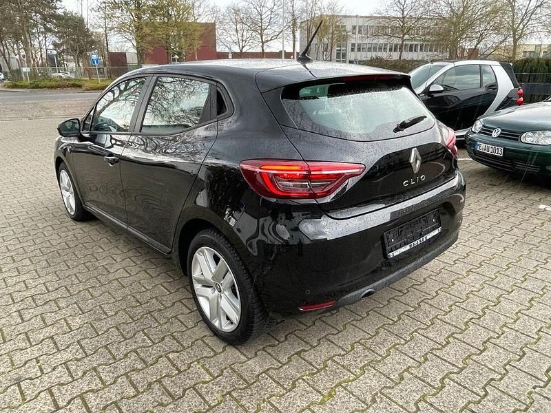 Gebraucht Renault Clio V Zen 91 PS (66 kW) 2021 Schwarz Limousine
