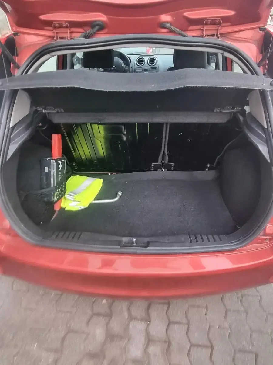 Gebraucht Ford Fiesta 101 PS (74 kW) 2006 Rot Kleinwagen