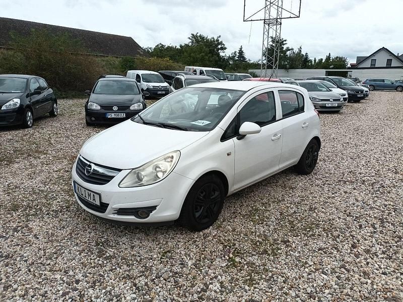 Weiß Gebraucht 2007 Opel Corsa Edition Kleinwagen | 2.800 € (Fairer Preis) - Bild 1/4