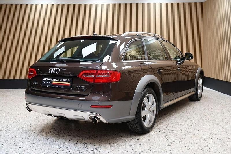 Gebraucht Audi A4 Allroad Ambiente 245 PS (180 kW) 2013 Braun Kombi