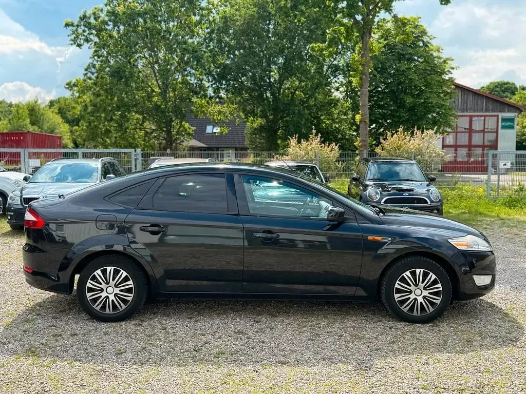 Gebraucht Ford Mondeo Trend 116 PS (85 kW) 2010 Schwarz Limousine