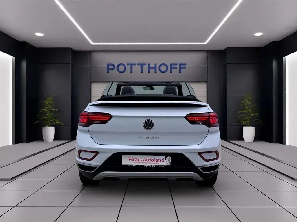 Gebraucht VW T-Roc Cabriolet Goal 150 PS (110 kW) 2025 Weiss Cabrio