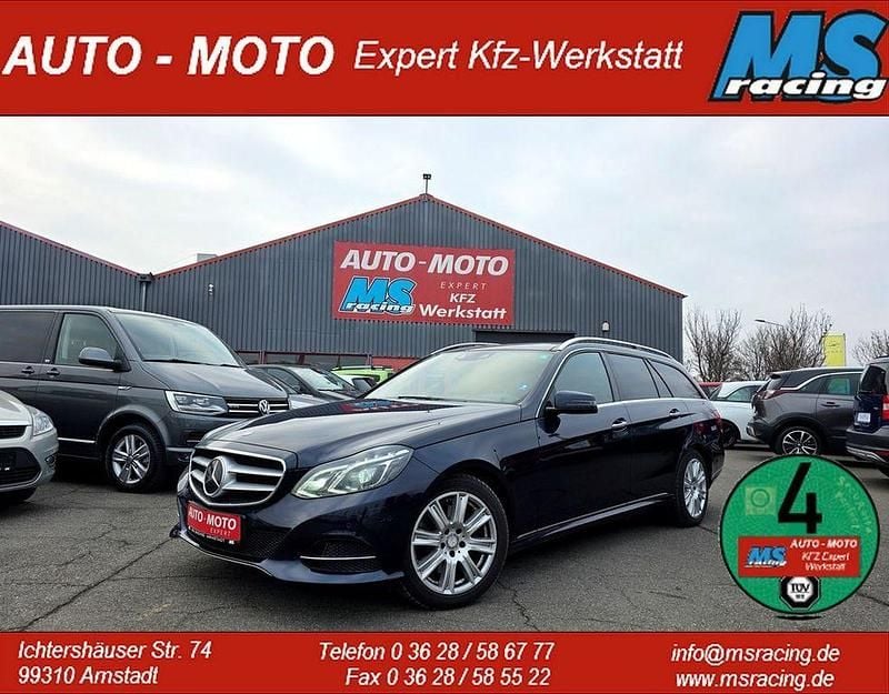 Blau Gebraucht 2016 Mercedes E350 AMG line Limousine | 17.450 € (Superpreis) - Bild 1/4
