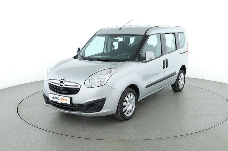 Grau Gebraucht 2018 Opel Combo Selection Van / Kleinbus | 12.950 € - Bild 1/3
