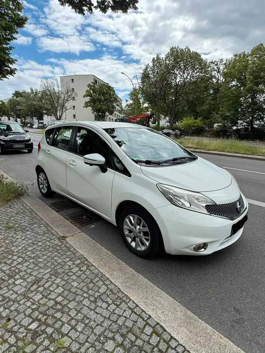 Gebraucht Nissan Note 360º 80 PS (58 kW) 2014 Weiß Kleinwagen