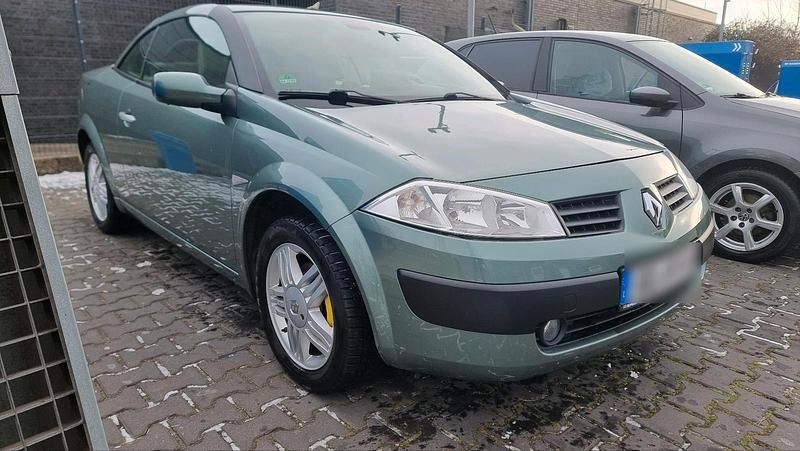 Gebraucht Renault Mégane Cabriolet Luxe 113 PS (83 kW) 2004 Grün Cabrio
