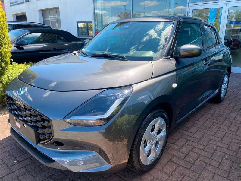 Mineral gray Neu 2025 Suzuki Swift Comfort Kleinwagen | 19.780 € - Bild 1/4