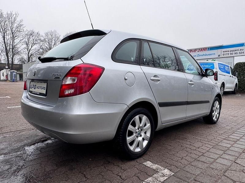 Gebraucht Skoda Fabia Ambiente 86 PS (63 kW) 2008 Silber Kombi