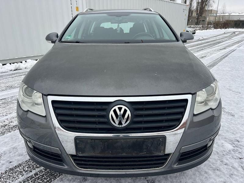 Gebraucht VW Passat Sportline 140 PS (102 kW) 2007 Grau Kombi
