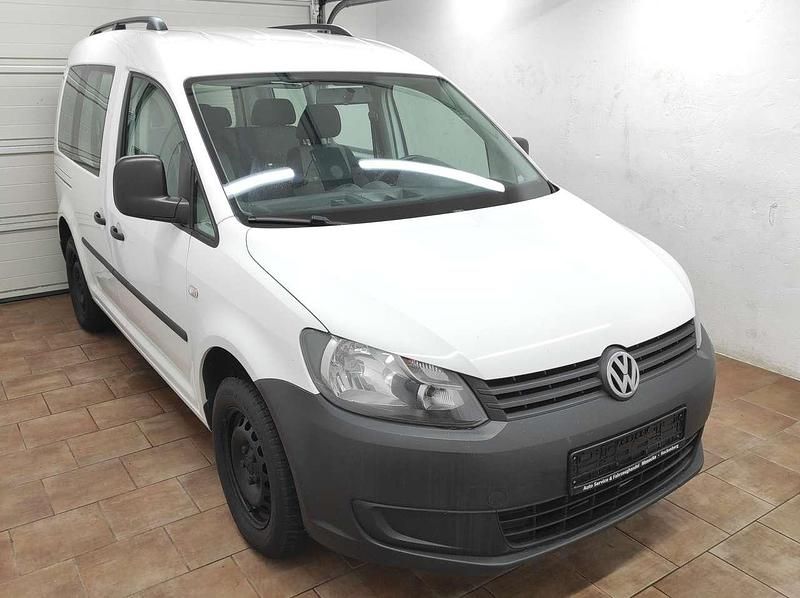 Usata VW Caddy 75 CV (55 kW) 2011 Bianco Monovolume