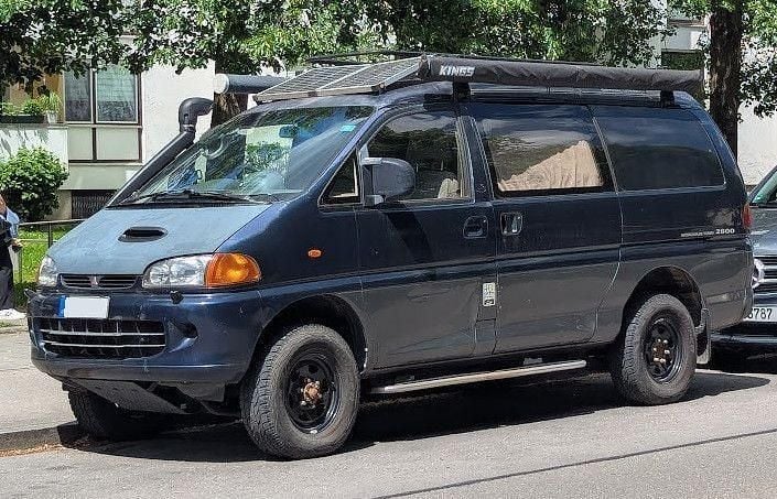 Gebraucht Mitsubishi L400 190 PS (139 kW) 1996 Schwarz SUV