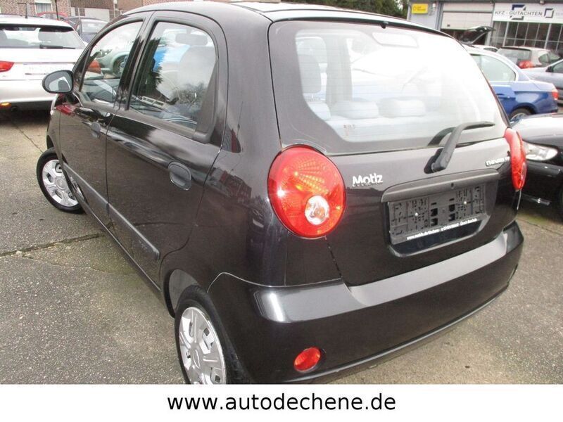 Gebraucht Chevrolet Matiz 52 PS (38 kW) 2009 Karbonschwarz graphit midnight (metallic) Kleinwagen