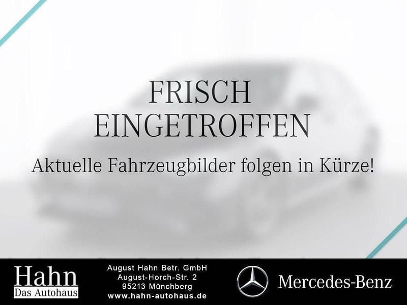 Grau Gebraucht 2020 Mercedes A200 AMG Limousine | 19.950 € (Guter Preis) - Bild 1/4