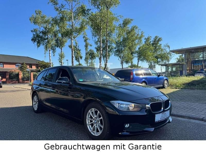 Schwarz ii Gebraucht 2013 BMW 318 Kombi | 8.999 € (Fairer Preis) - Bild 1/4