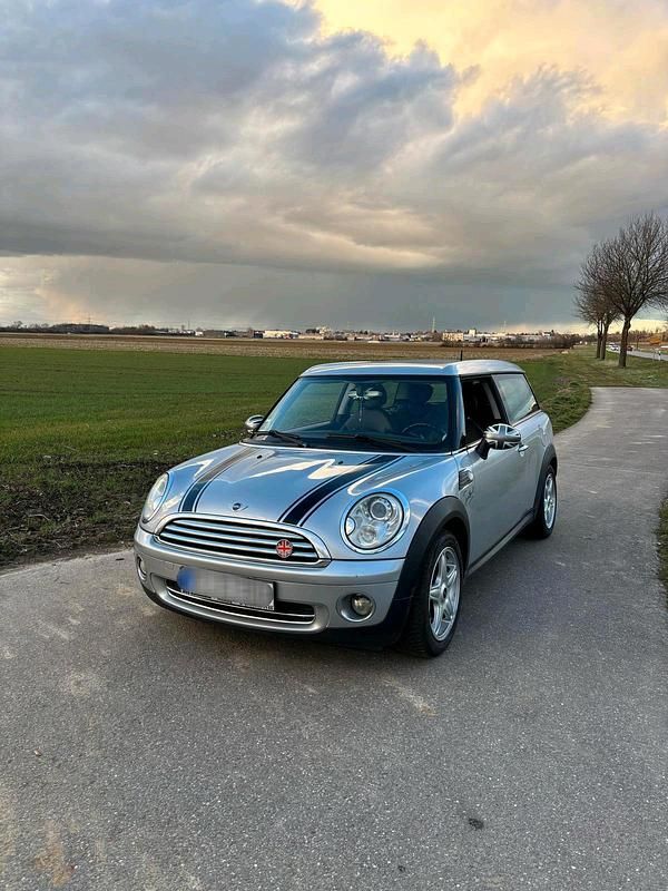Silber Gebraucht 2008 Mini Cooper Clubman Kombi | 2.800 € (Guter Preis) - Bild 1/4