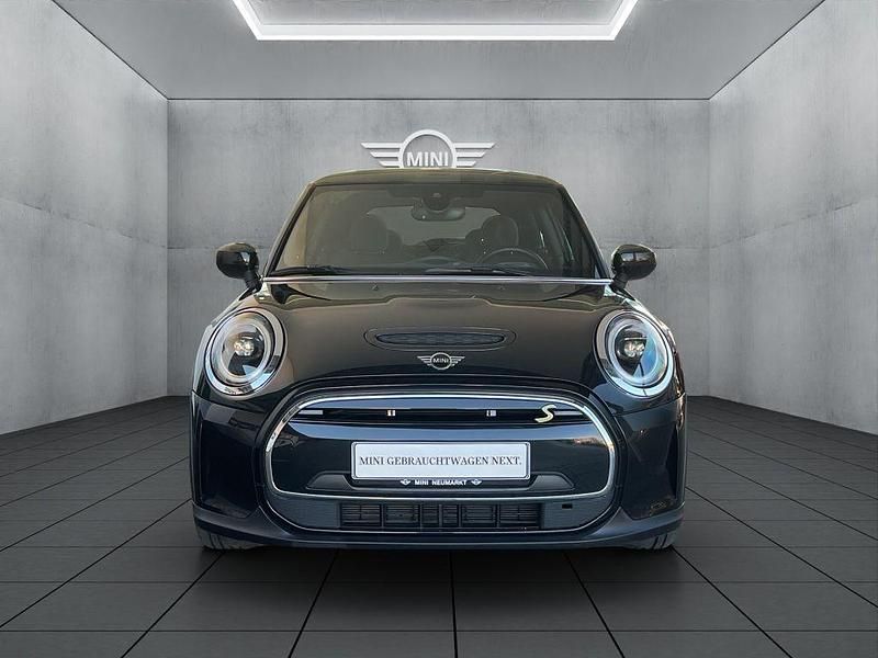 Gebraucht Mini Cooper SE 135 kW (184 PS) 2023 Midnight black Kleinwagen