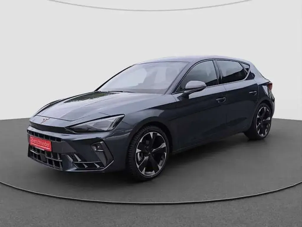 Usata Cupra Leon 150 CV (110 kW) 2025 Grigio Berlina