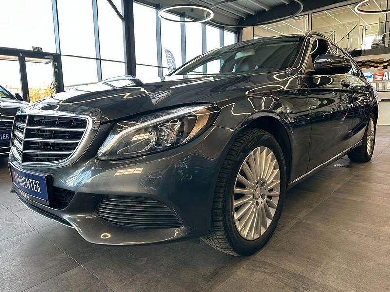 Gebraucht Mercedes C180 156 PS (114 kW) 2016 Grau Kombi