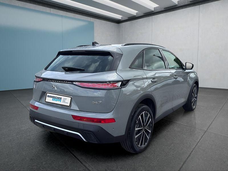 Neu DS Automobiles DS7 Crossback 131 PS (96 kW) 2025 Grau SUV